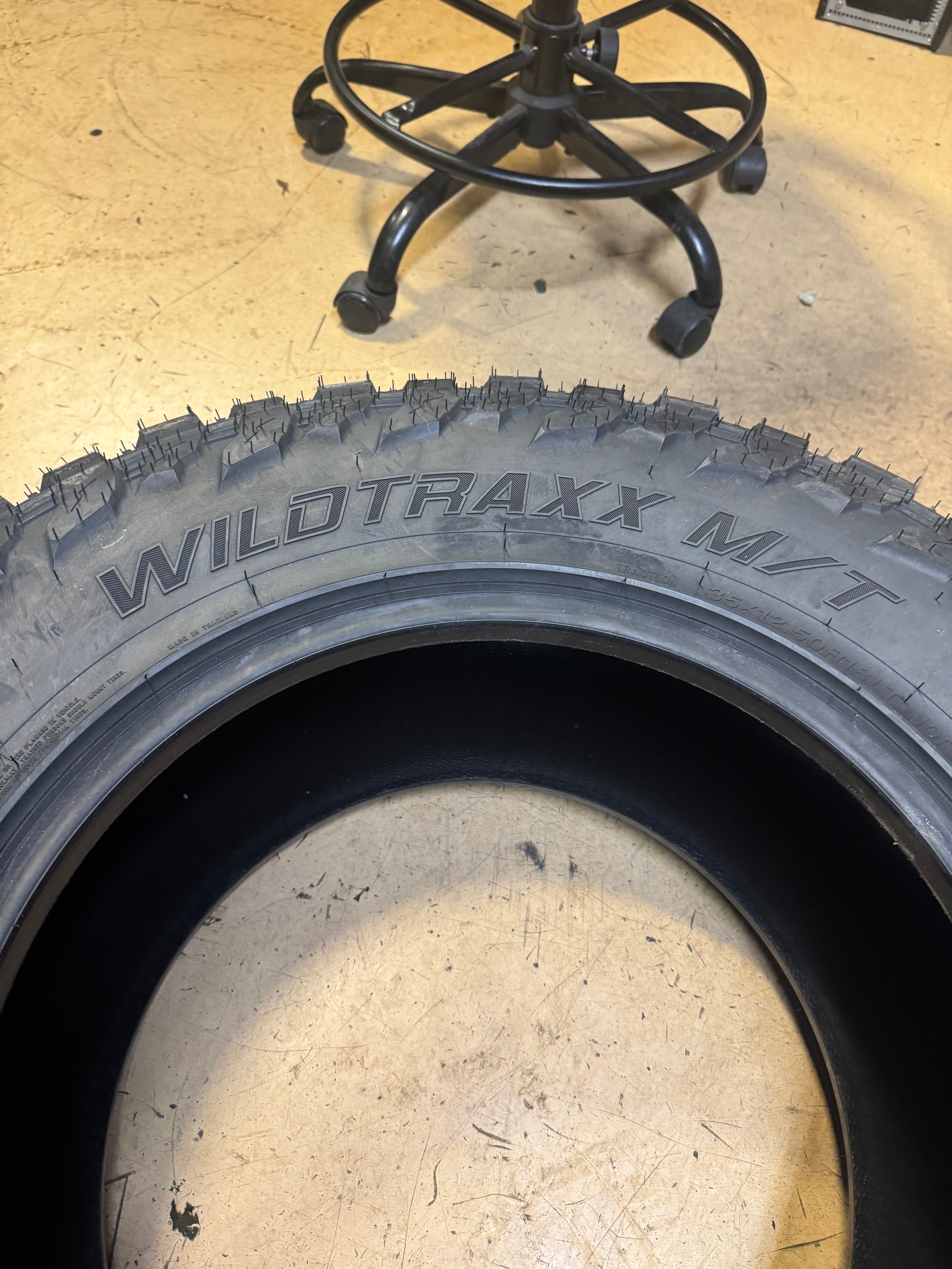 (KSL ONLY) 2 LANDSPIDER WILDTRAXX M/T BSW LT 35 12.5 18 123Q 10PLY MUD TIRE EMT014