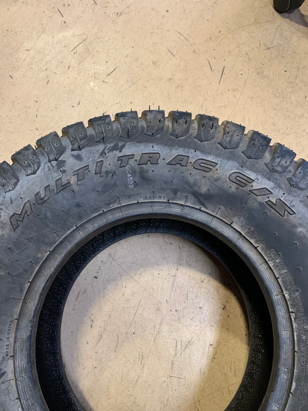 NOS CARLISLE MULTI TRAC C/S BSW AT  26 9.5 12 4 PLY ATV/UTV TIRE 6L04091