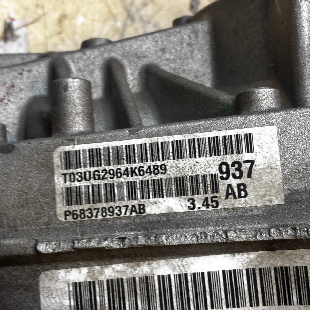 GENUINE REAR AXLE DIFFERENTIAL MOPAR 2014-2024 JEEP 68378937AB