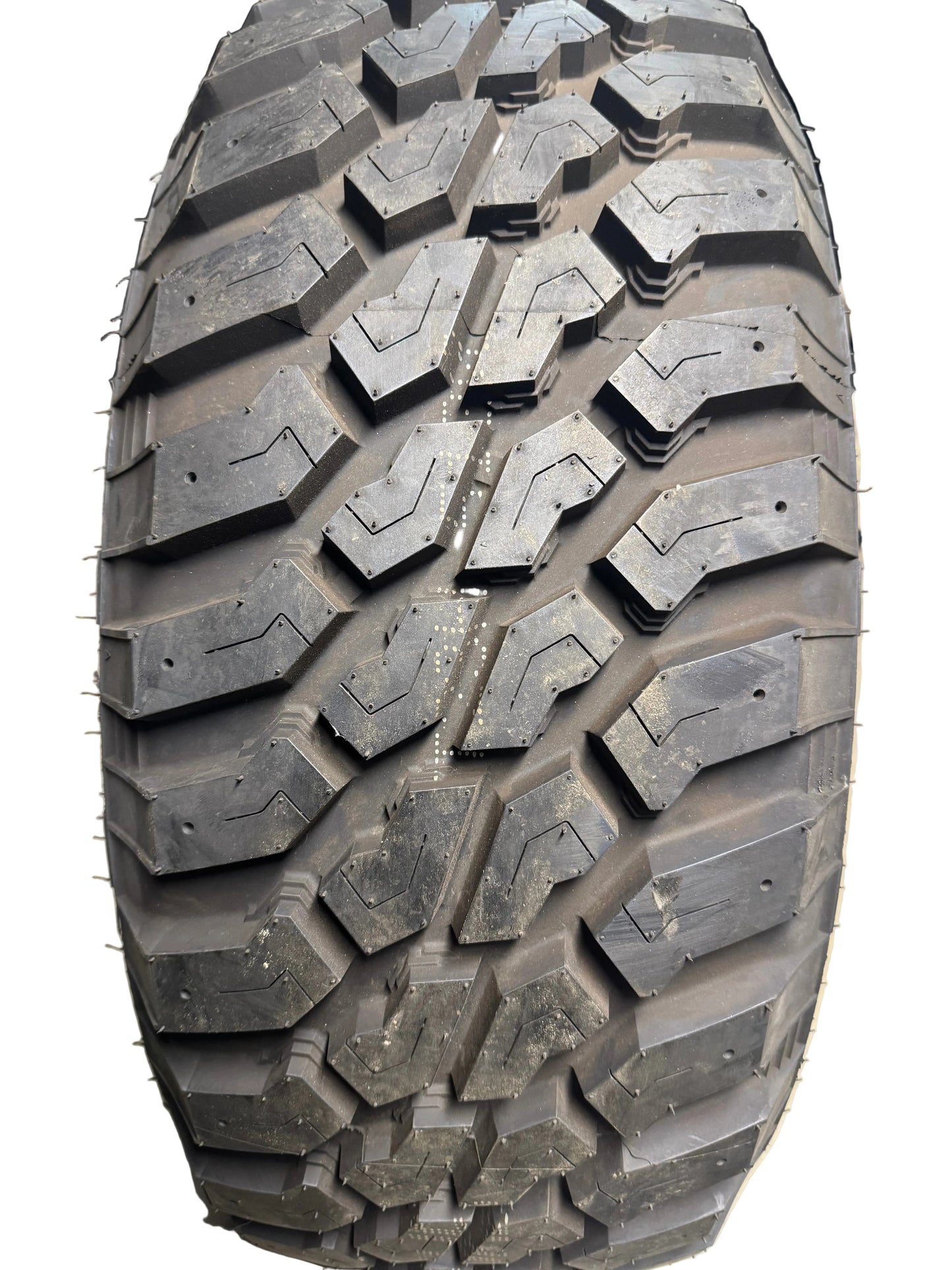 KPATOS FM523 M/T BSW LT 33 12.5 18 118Q 10PLY MUD TERRAIN TIRE 0305H