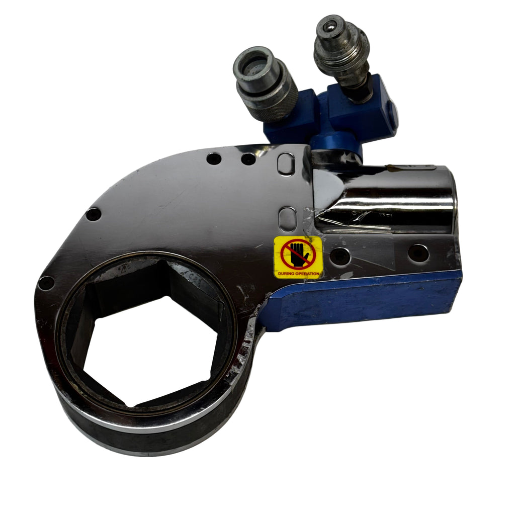 BOLTTECH TORQUE WRENCH TL4 WITH A 2 3/4" SOCKET