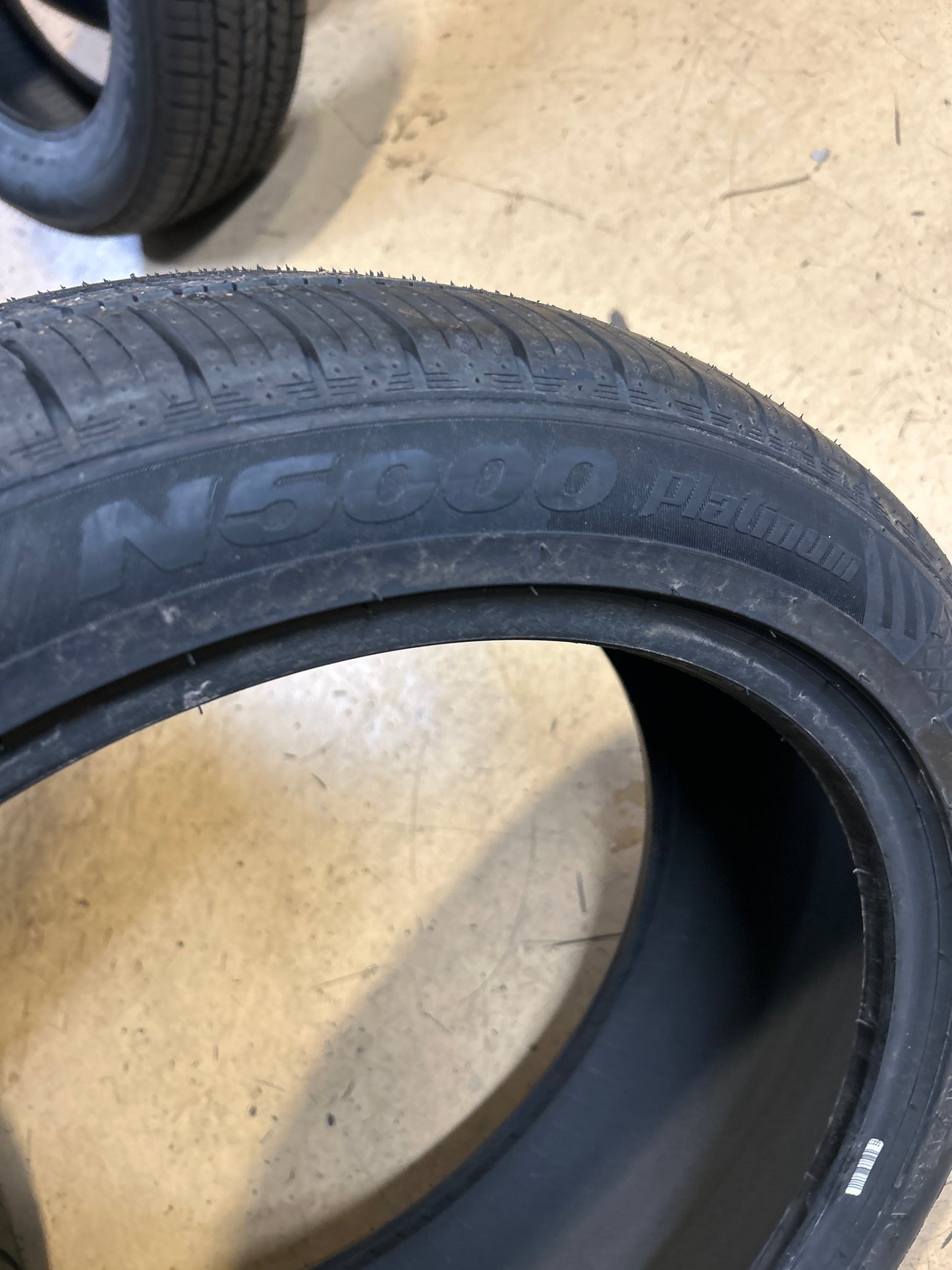 NEXEN N5000 PLATINUM BSW P 215 45 18 93W XL ALL SEASON TIRE 18176NXK