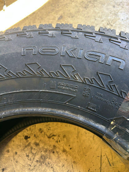 NOKIAN HAKKAPELIITTA LT 3 EV BSW LT 275 70 18 125/122Q 10PLY WINTER TIRE T430959