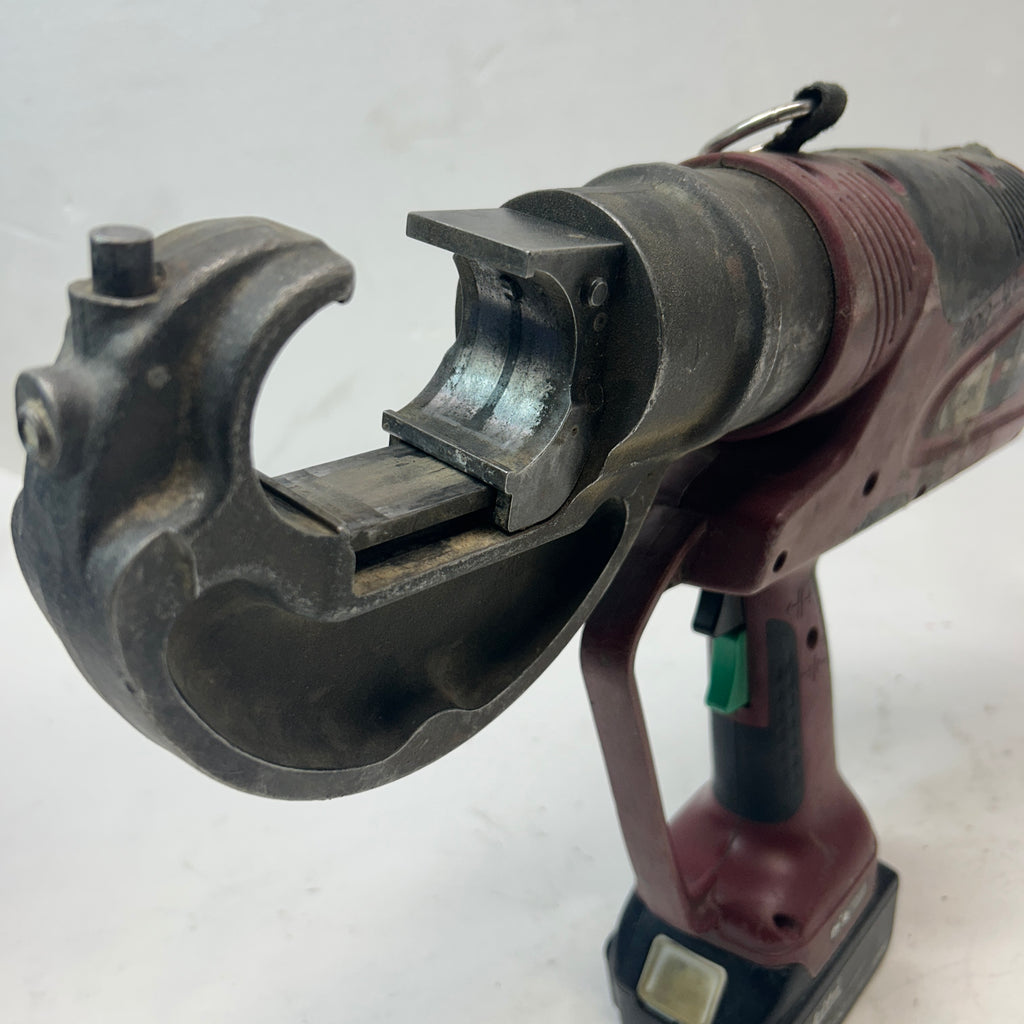 BURNDY PATRIOT 12-TON HYDRAULIC CRIMPER, 3.0AH 18V LI-ION  PAT750LI