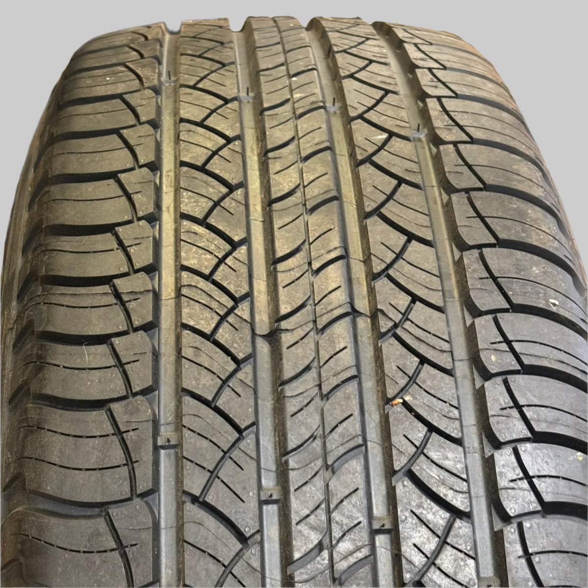 NOS MICHELIN LATITUDE TOUR HP P 265 60 18 109H SL ALL SEASON TIRE 15845