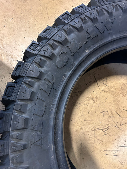MUD CLAW COMP MTX BSW LT 275 65 20 126/123Q 10PLY MUD TIRE MTX43