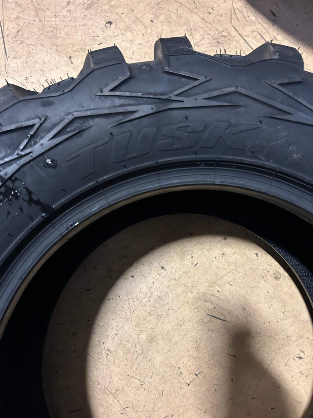 TUSK MEGABITE BSW  27 9 14 65M ATV/UTV TIRE 2032710170