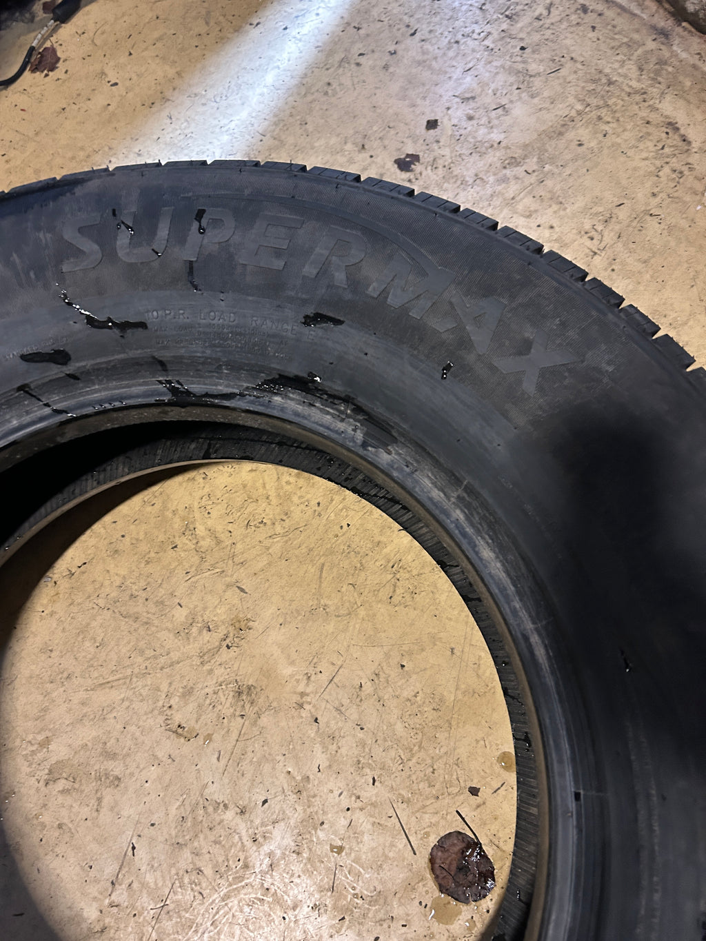 SUPERMAX HT-1 BSW LT 275 65 18 123/120S 10PLY HIGHWAY TIRE LTR1802HTKD