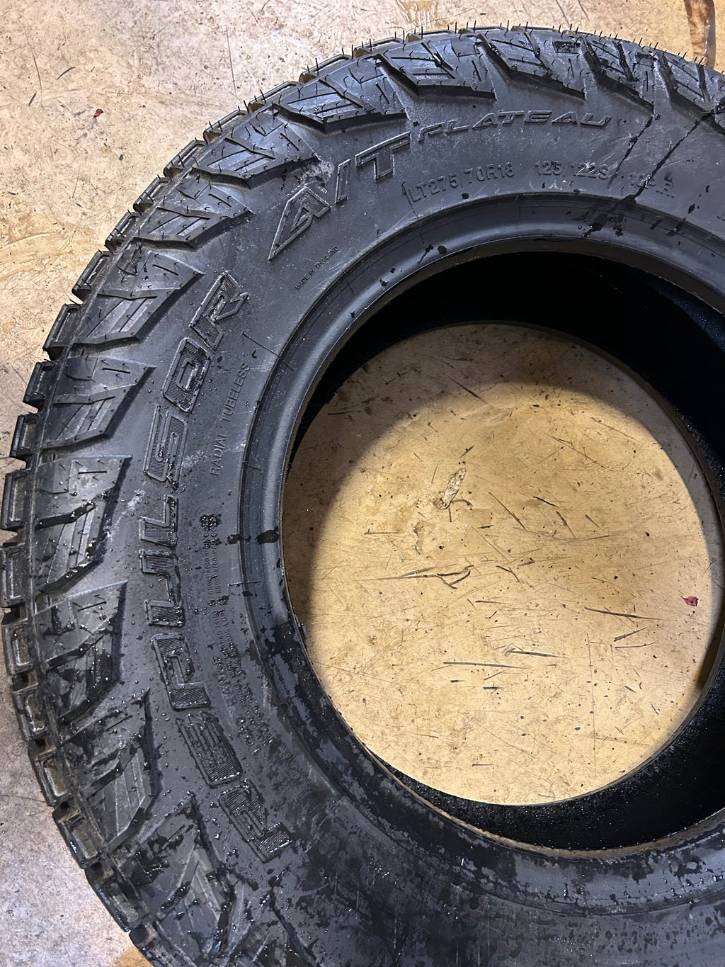 RBP REPULSOR A/T PLATEAU LT 275 70 18 125/122S 10PLY TIRE RBPSMPAT1870040