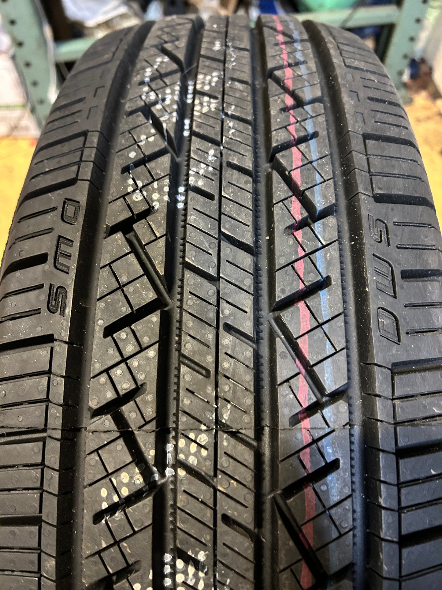 CONTINENTAL CROSSCONTACT LX25 P 235 65 18 106H ALL SEASON TIRE 15491330000
