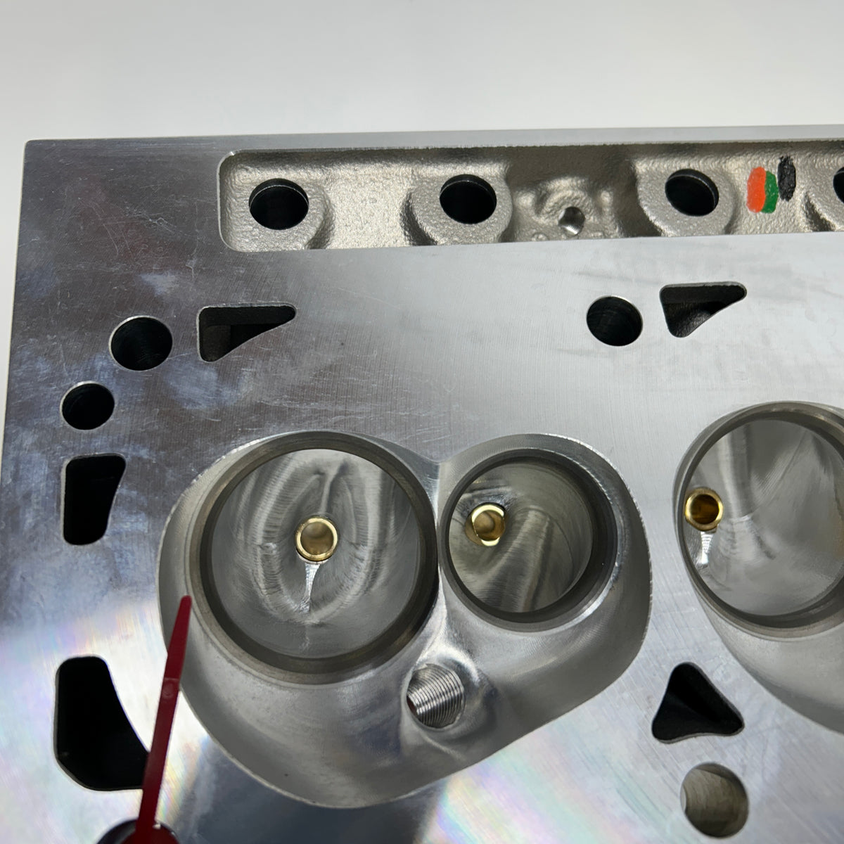 TRICK FLOW SPECIALTIES HIGH PORT 240 CYLINDER HEAD  TFS5171B016C02