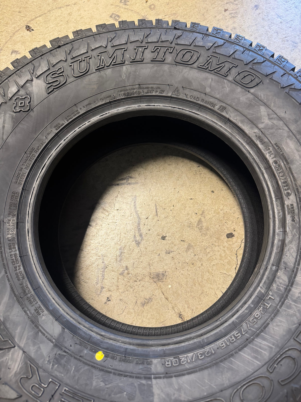 SUMITOMO ENCOUNTER AT BSW LT 265 75 16 123/120R 10PLY ALL TERRAIN TIRE ATH39