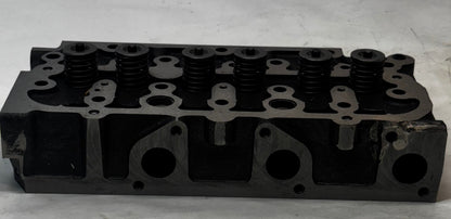 D902 COMPLETE CYLINDER HEAD WITH VALVES SPRING FOR KUBOTA D902