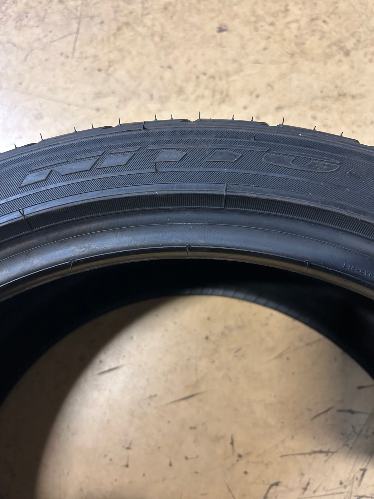 NITTO NT05 BSW P 255 35 18 94W XL PERFORMANCE TIRE 207340