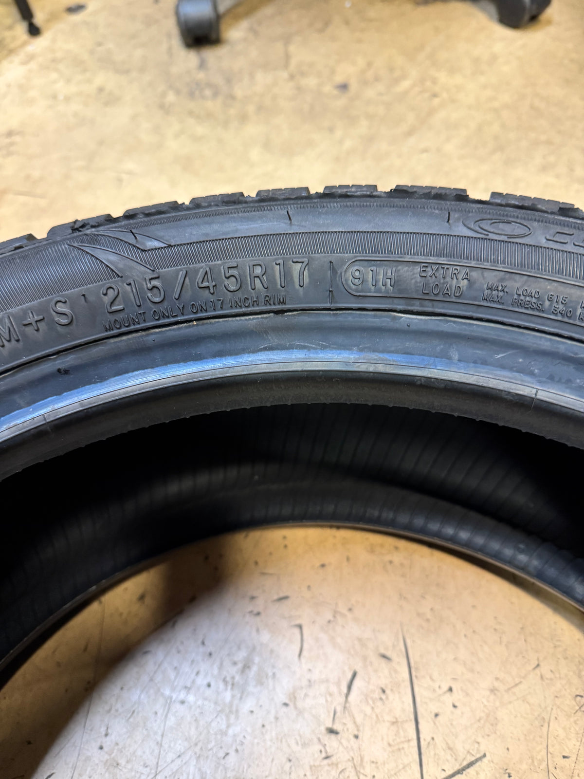 2 COOPER EVOLUTION WINTER BSW P 215 45 17 91H XL TIRE 166119006
