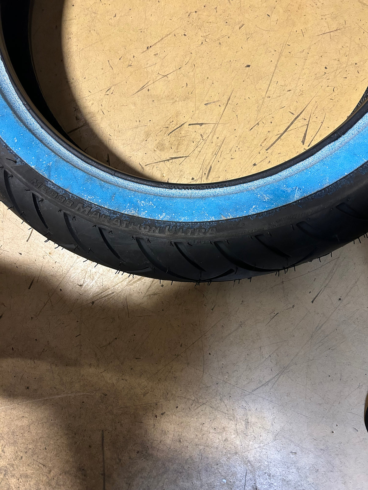 METZELER ME888 MARATHON ULTRA WW 130 80 17 65H FRONT TIRE 2407700