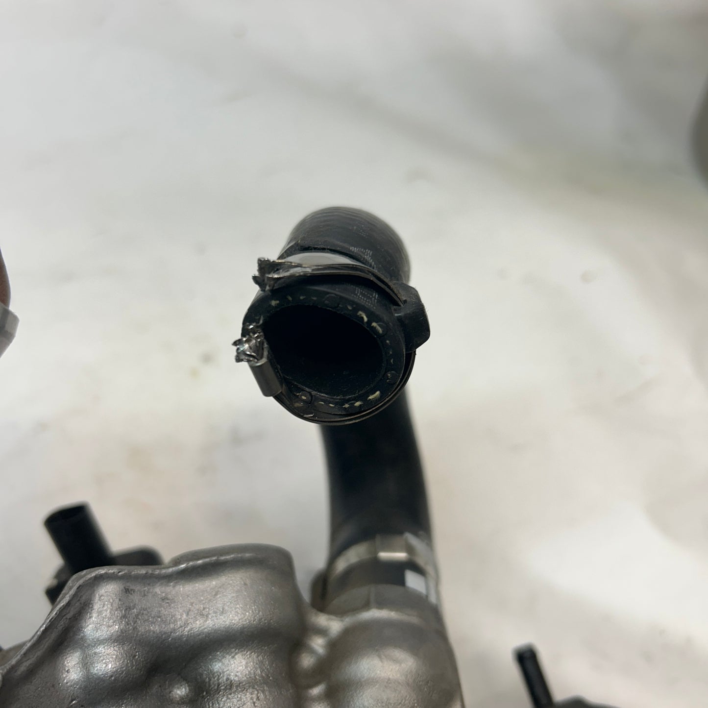 USED CORE GM 25204082 TURBOCHARGER 20-23 CHEVY TRAILBLAZER