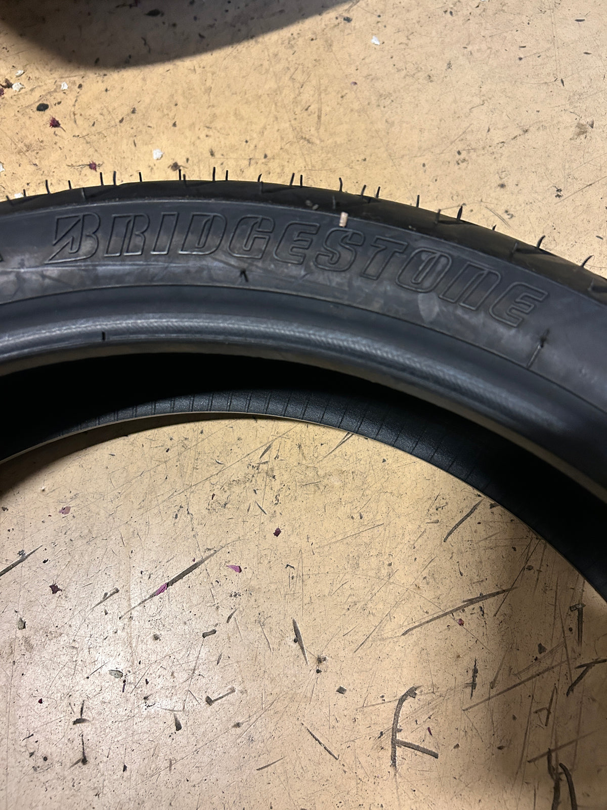 BRIDGESTONE EXEDRA G721 BSW 130 70 18 63H FRONT MOTORCYCLE TIRE 129260