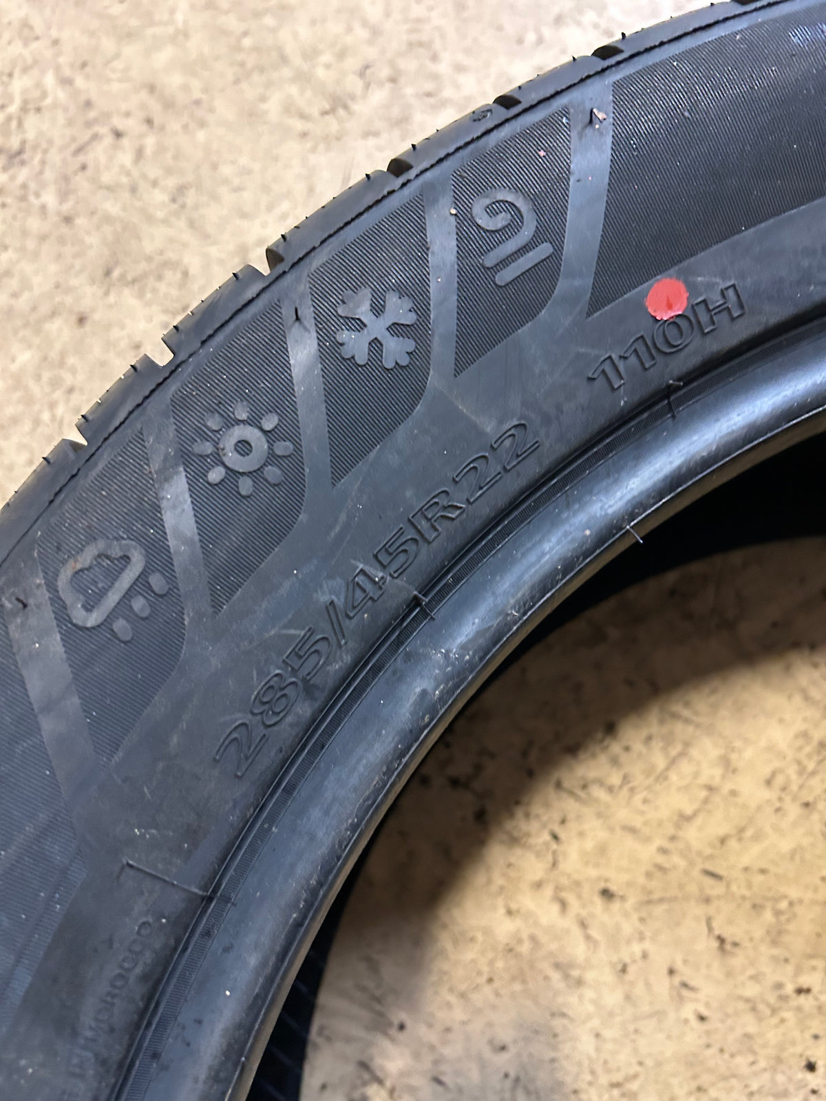 LEXANI QUATTRO TEMPO TOUR AW P 285 45 22 110H ALL WEATHER TIRE LXSMQTT2245010