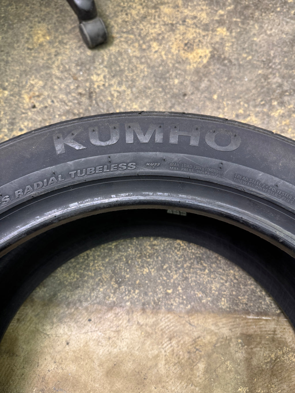 KUMHO ECSTA 4X II KU22 BSW P 235 50 18 97W UHP ALL SEASON TIRE 2185433