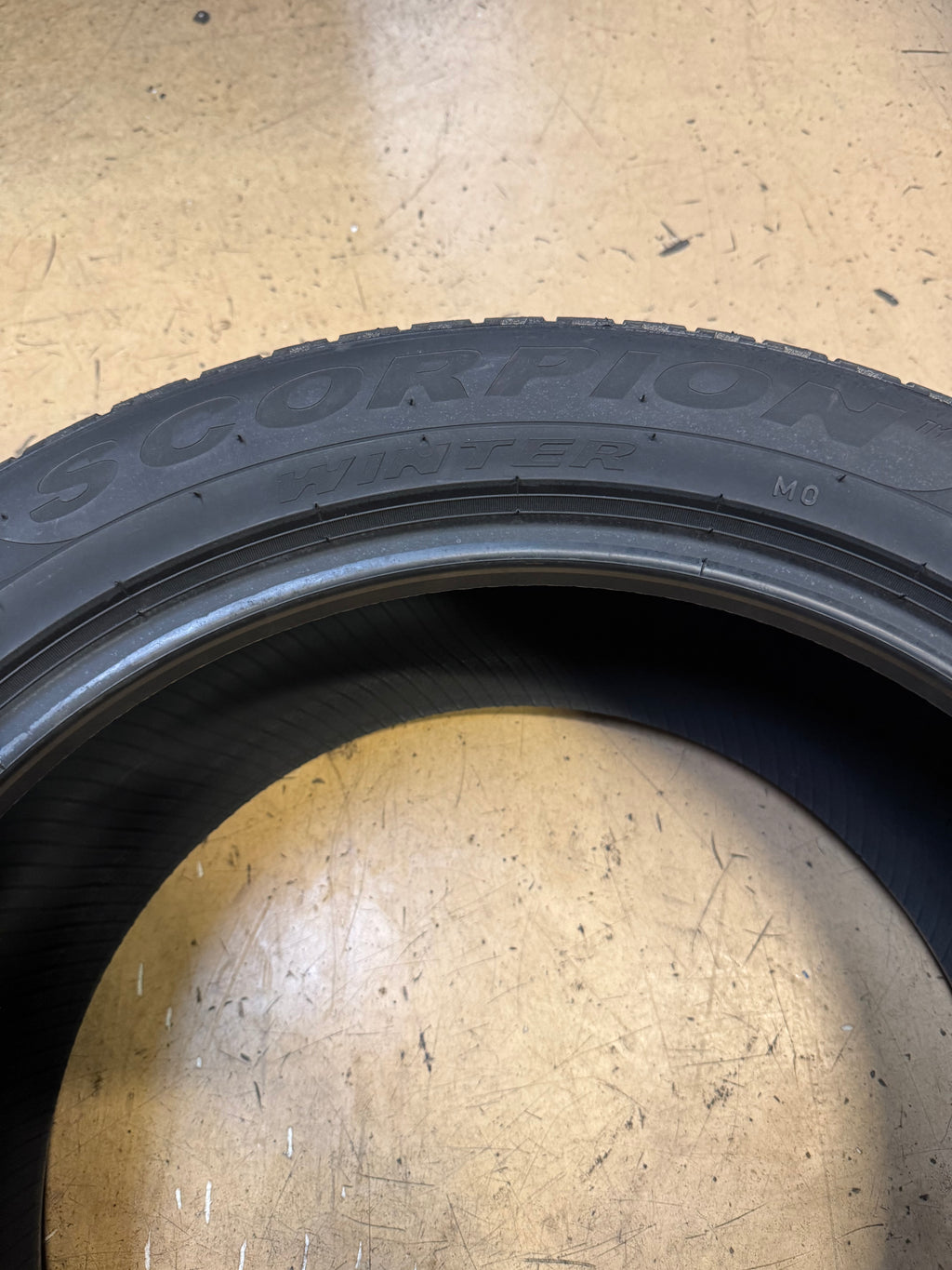 2 NOS PIRELLI SCORPION WINTER (MO) BSW P 275 45 20 110V XL WINTER TIRE 2285300