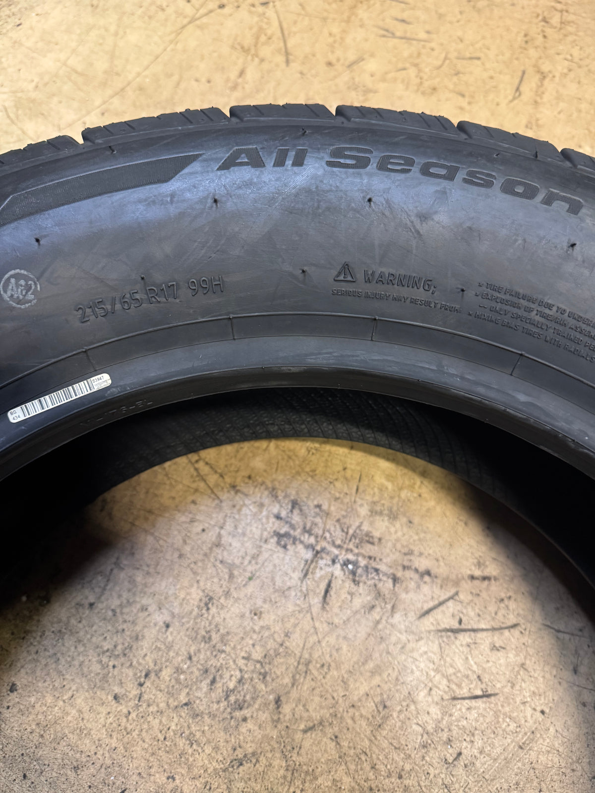 2 NOS BFGOODRICH ADVANTAGE CONTROL A/S BSW P 215 65 17 99H ALL SEASON TIRE 73126