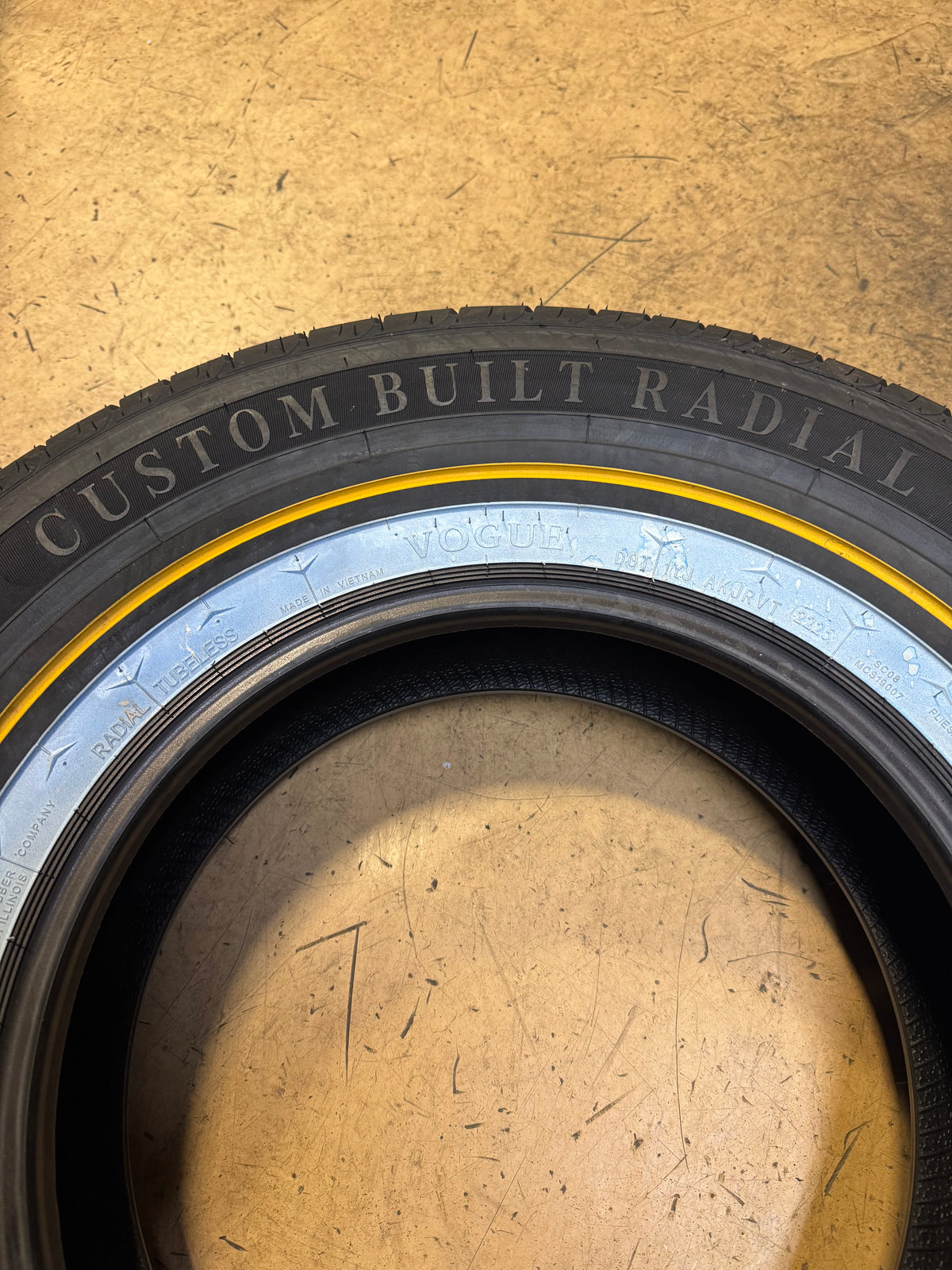 VOGUE CUSTOM BUILT RADIAL VIII WG P 235 75 15 109H XL PERFORMANCE TIRE 3182991