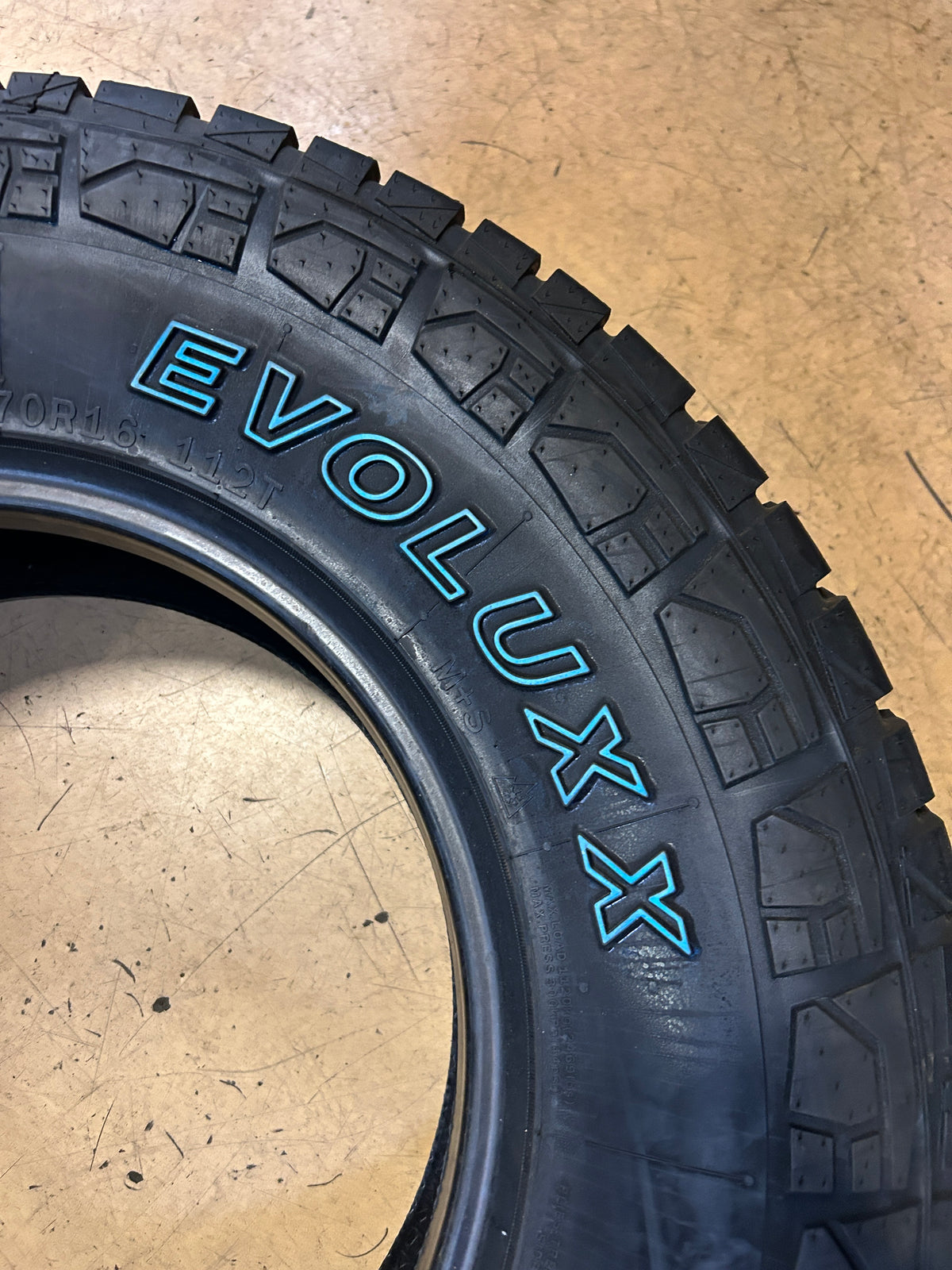EVOLUXX ROTATOR A/T OWL P 265 70 16 112T ALL TERRAIN TIRE 221021061