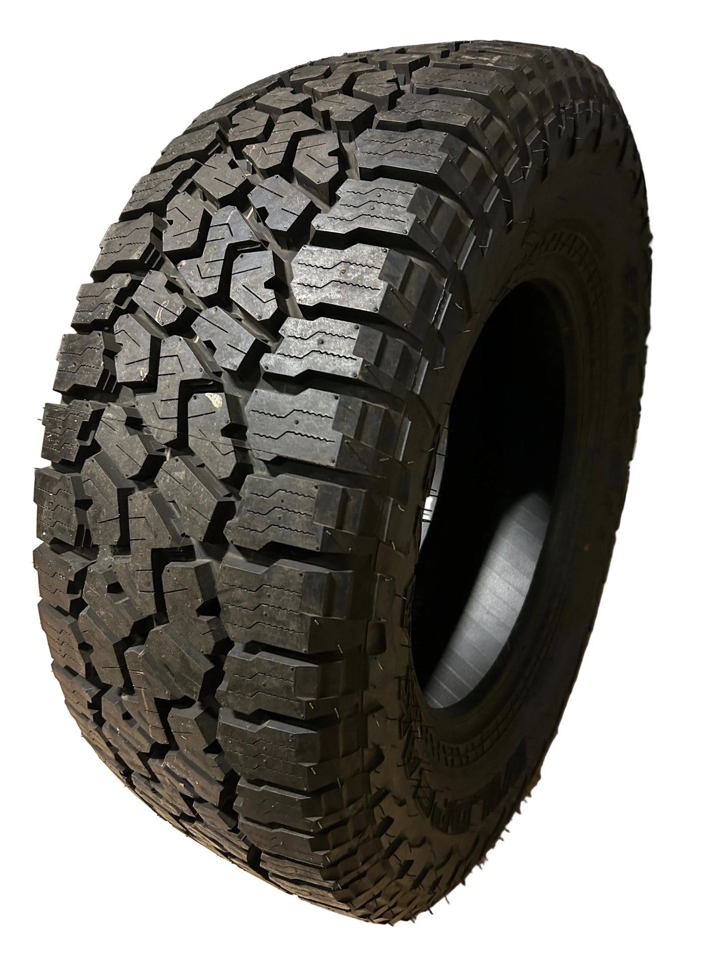 FALKEN WILDPEAK A/T3W BSW LT 305 65 18 124/121R 10PLY ALL TERRAIN TIRE 28037122