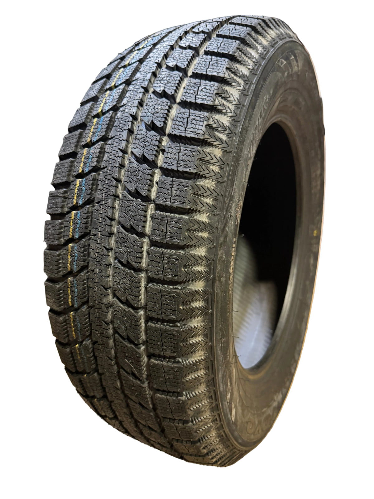 2 NOS TOYO OBSERVE GSI-5 BSW P 215 65 16 98T WINTER TIRE 130040