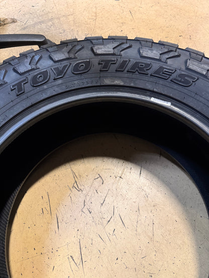 TOYO OPEN COUNTRY R/T TRAIL BSW LT 35 11.5 20 124Q 10PLY RUGGED TERRAIN TIRE 354770