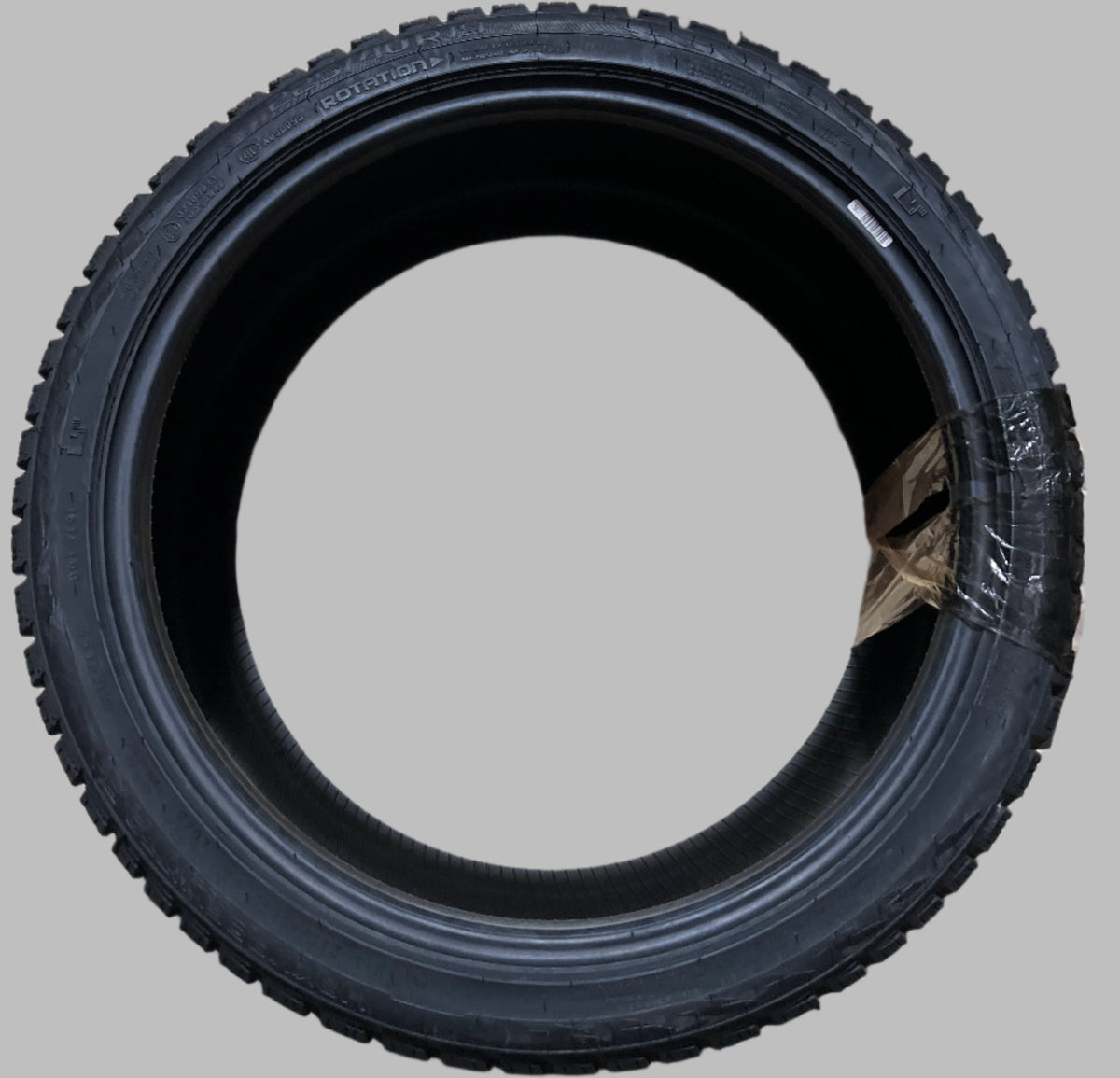 NEW NOKIAN HAKKAPELIITTA R3 STUDDLESS P 225 40 19 93T XL WINTER  TIRE T430638