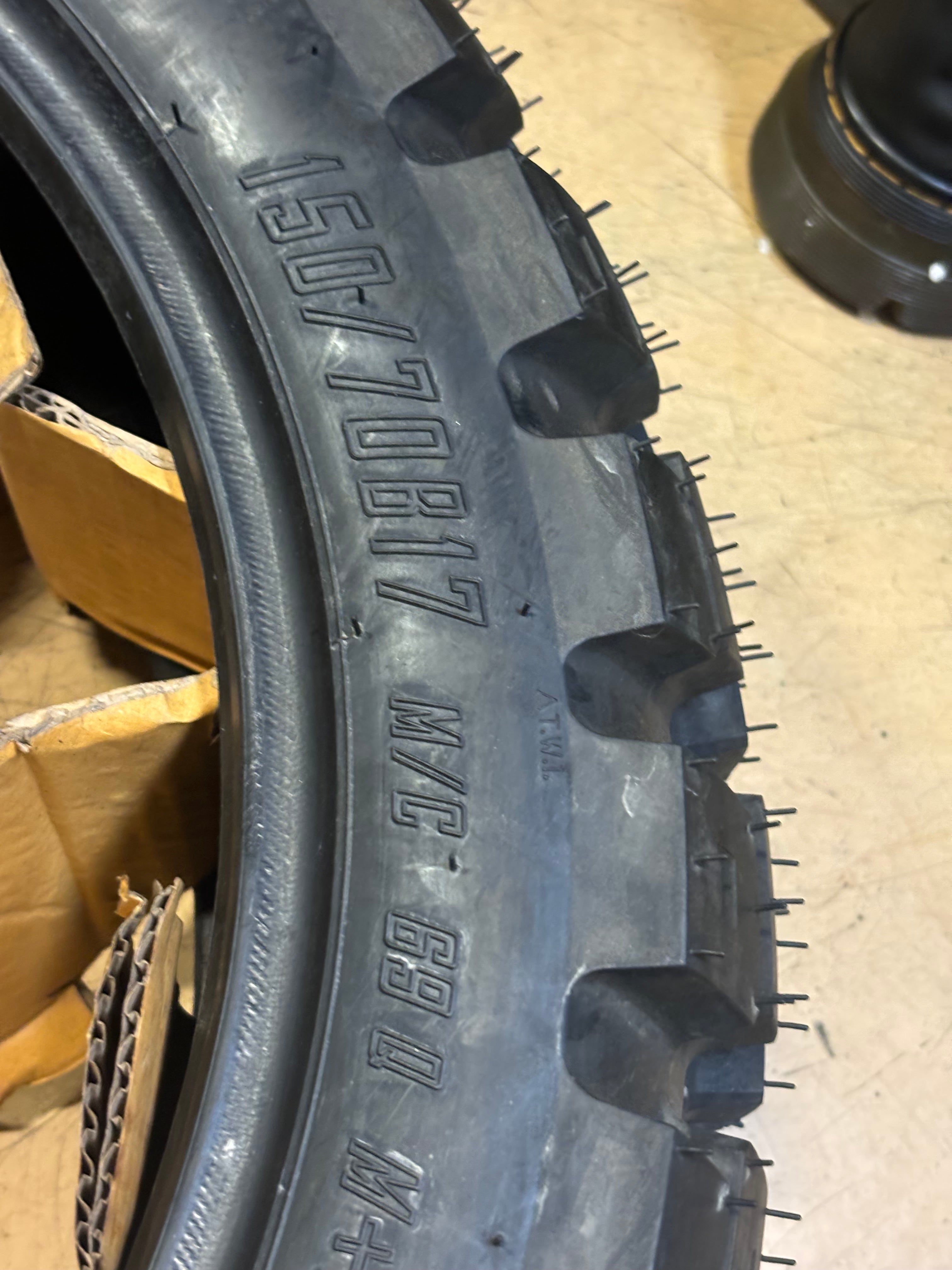 MOTOZ TRACTION RALLZ 150 70 17 69Q REAR MOTORCYCLE TIRE 25-150-070-17