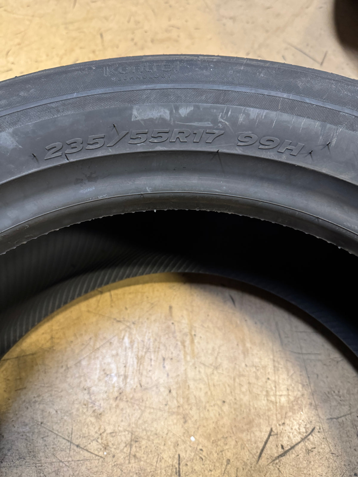 2 NOS HANKOOK KINERGY GT BSW P 235 55 17 99H ALL SEASON TIRE 1016165
