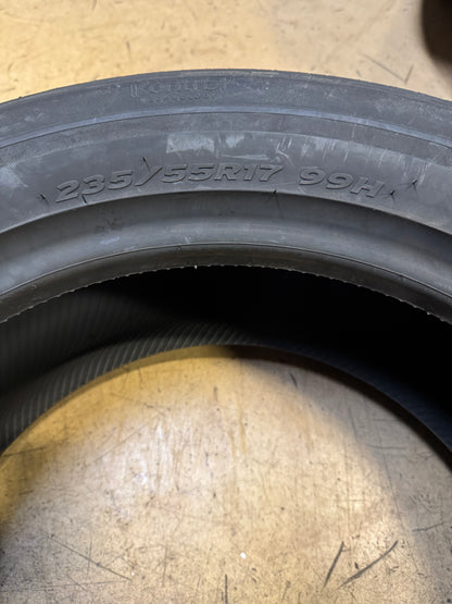 2 NOS HANKOOK KINERGY GT BSW P 235 55 17 99H ALL SEASON TIRE 1016165