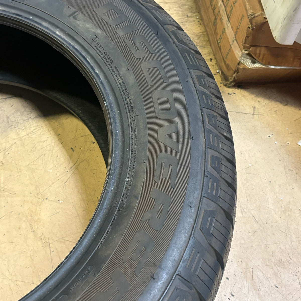 COOPER DISCOVERER SRX BSW P 245 65 17 107T SL ALL SEASON TIRE 90000021253