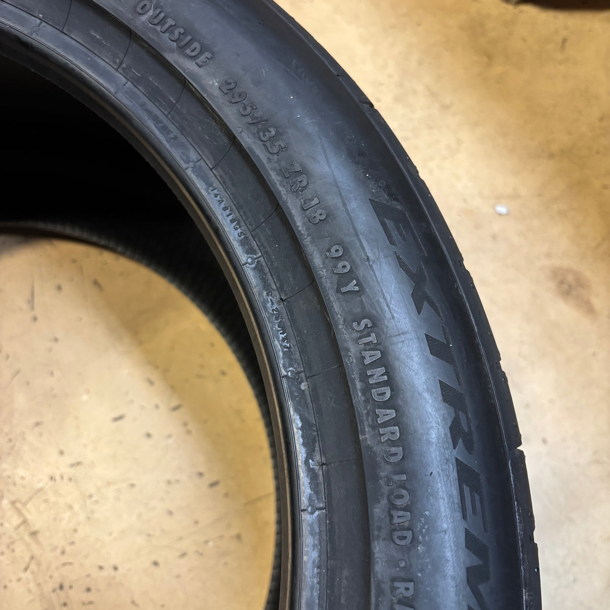 CONTINENTAL EXTREMECONTACT SPORT 02 BSW P 295 35 18 99Y SL UHP TIRE 03125260000