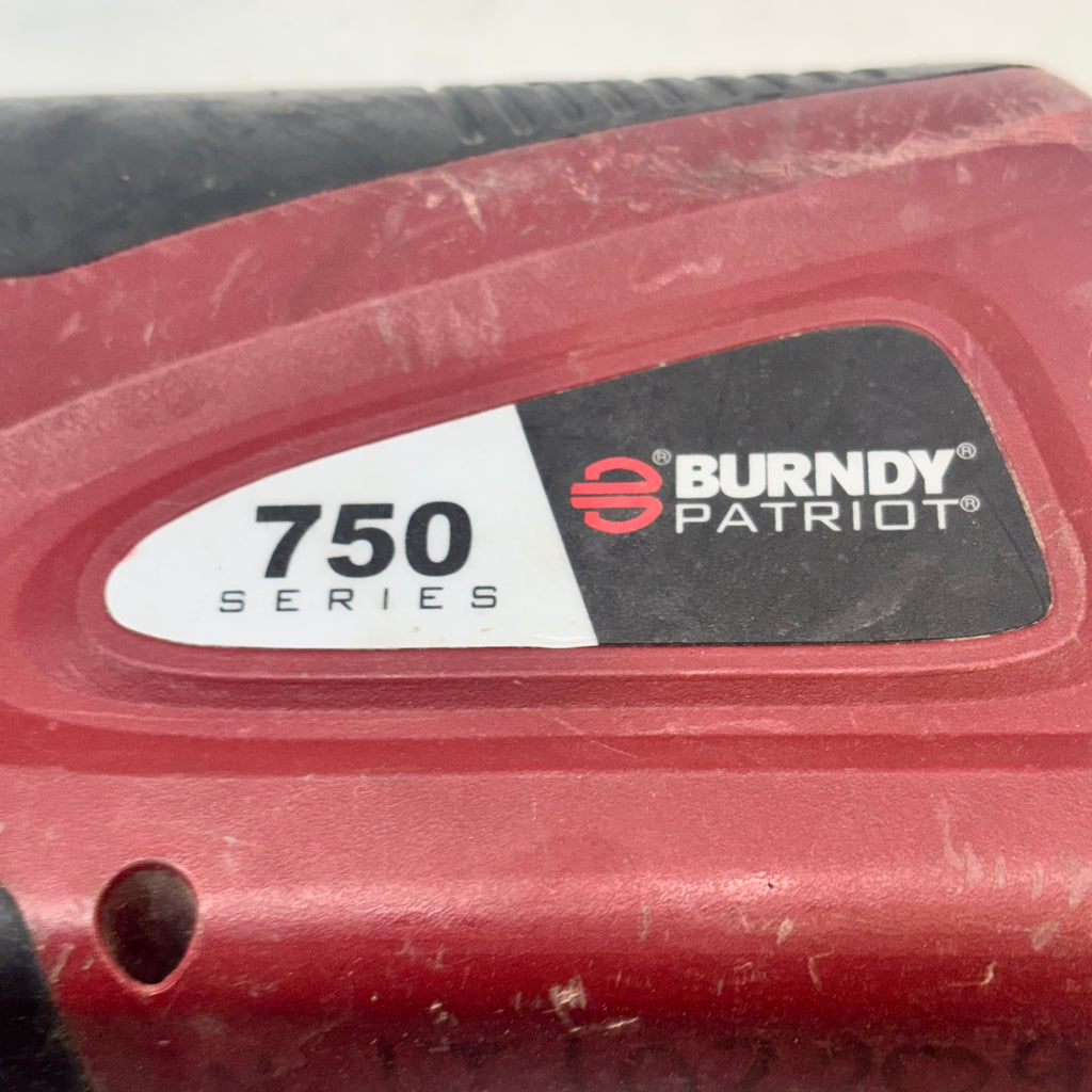 USED BURNDY PAT750 HYDRAULIC SELF-CONTAINED 12-TON CRIMPING TOOL (TOOL ONLY)