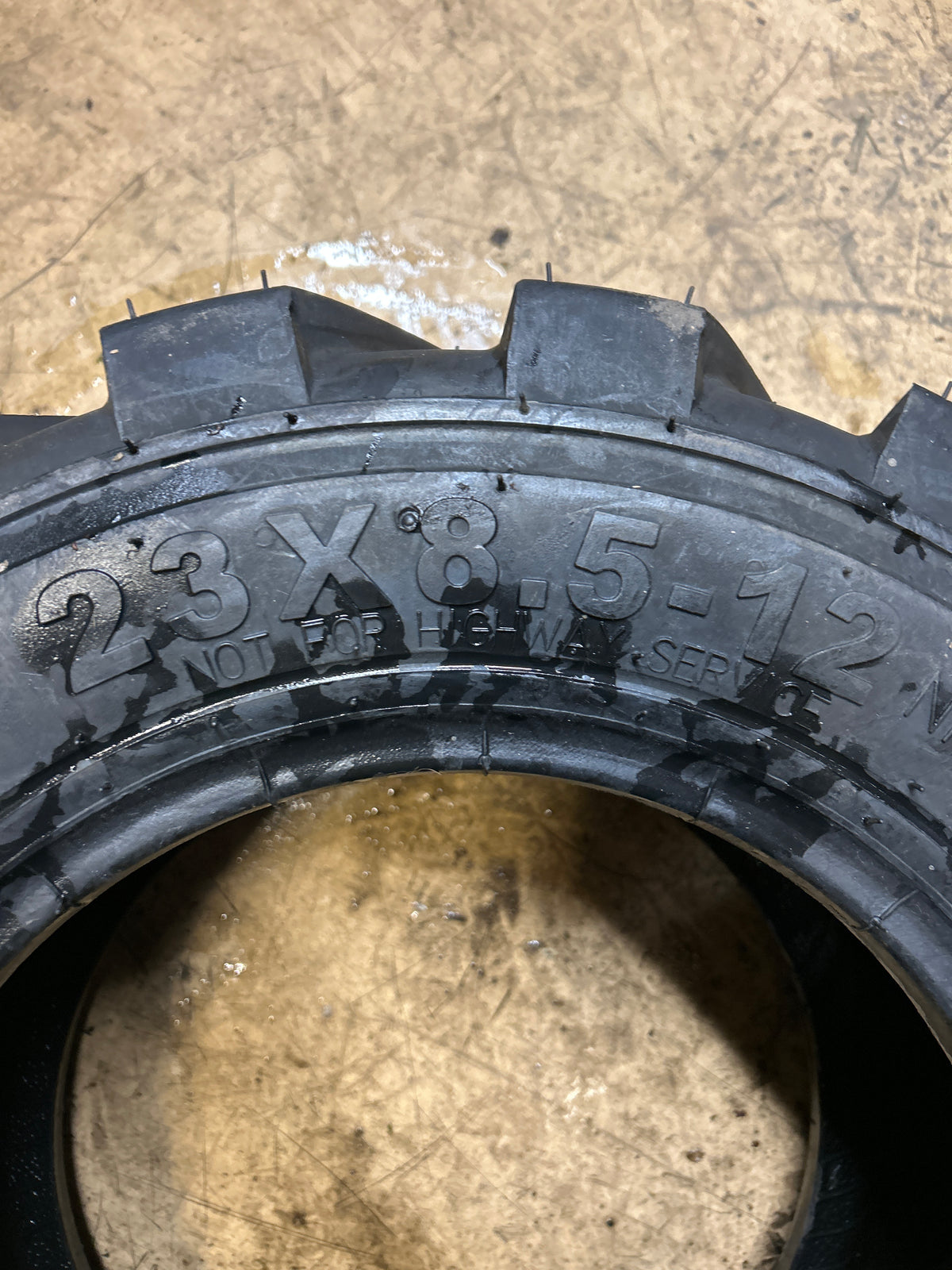 FORERUNNER SKS-5 BSW 23 8.5 12 6PLY SKID STEER TIRE FRSKS5238512