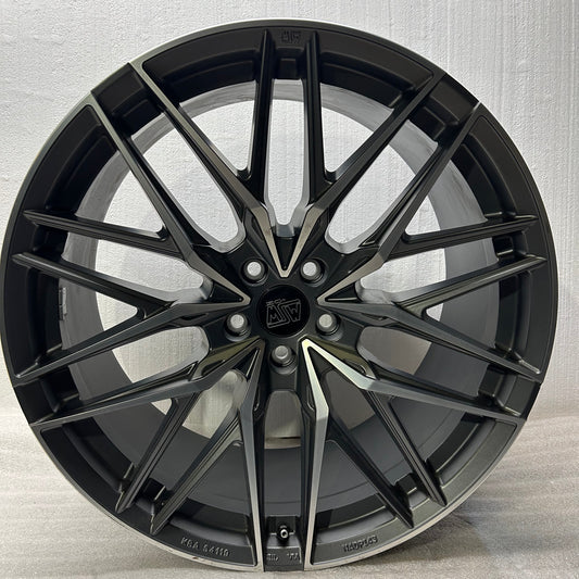 MSW TYPE 50 21X10.5 ET43 5X112 MACHINED W/GUNMETAL ACCENT REAR WHEEL