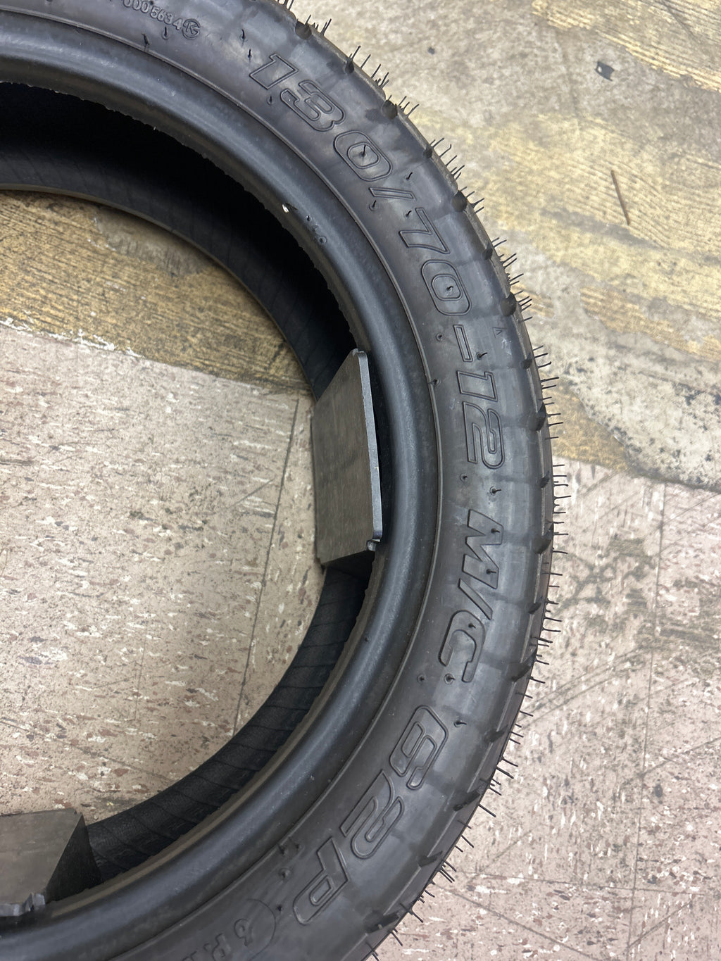 SHINKO SR723 BSW 130 70 12 62P REAR SCOOTER TIRE 874500