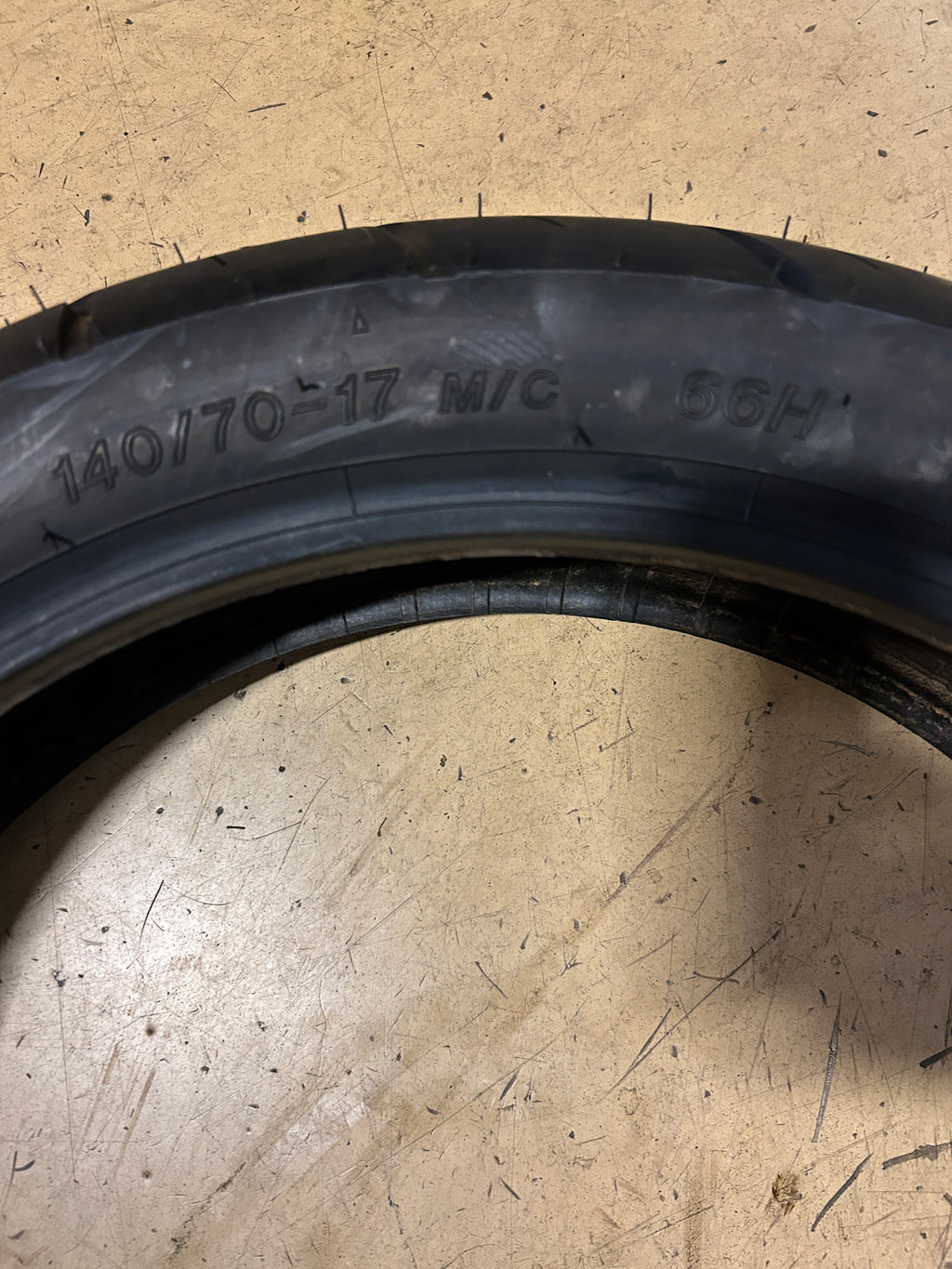 IRC ROAD WINNER RX-02 BSW 140 70 17 66H REAR MOTORCYCLE TIRE 313236