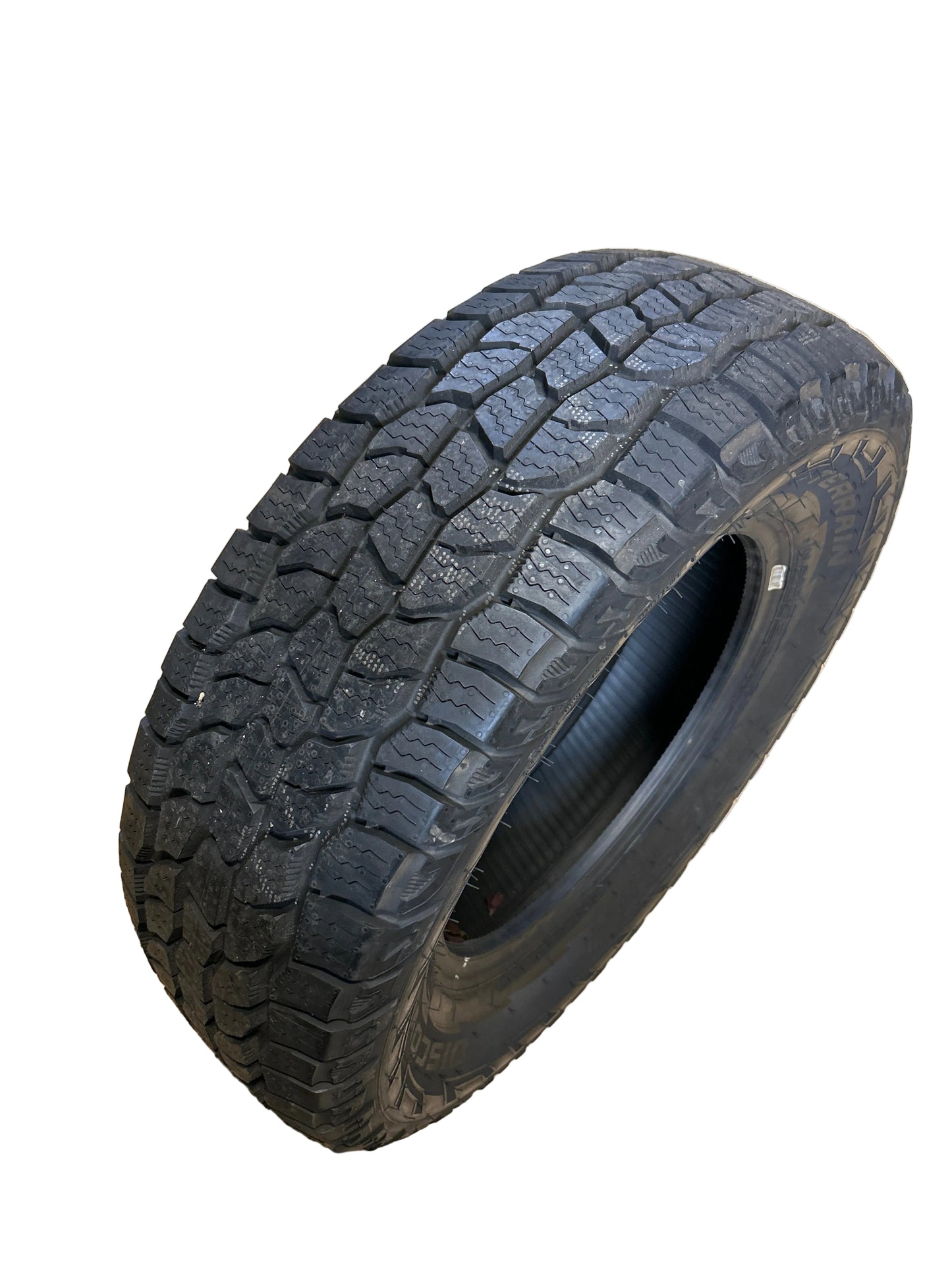 COOPER DISCOVERER ALL TERRAIN BSW P 235 70 16 106T SL TIRE 171001014