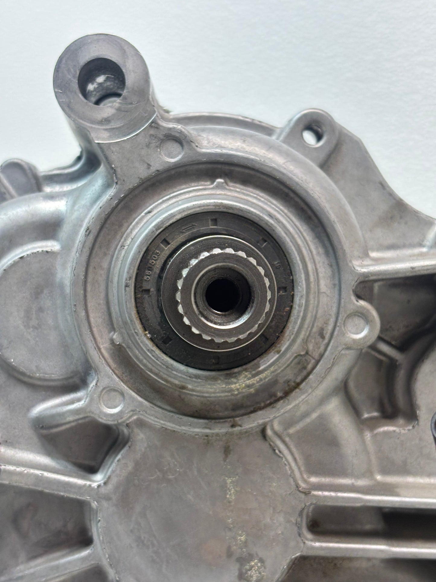 USED OEM POLARIS ASM CEAR CASE REAR DIFFERENTIAL 1337282