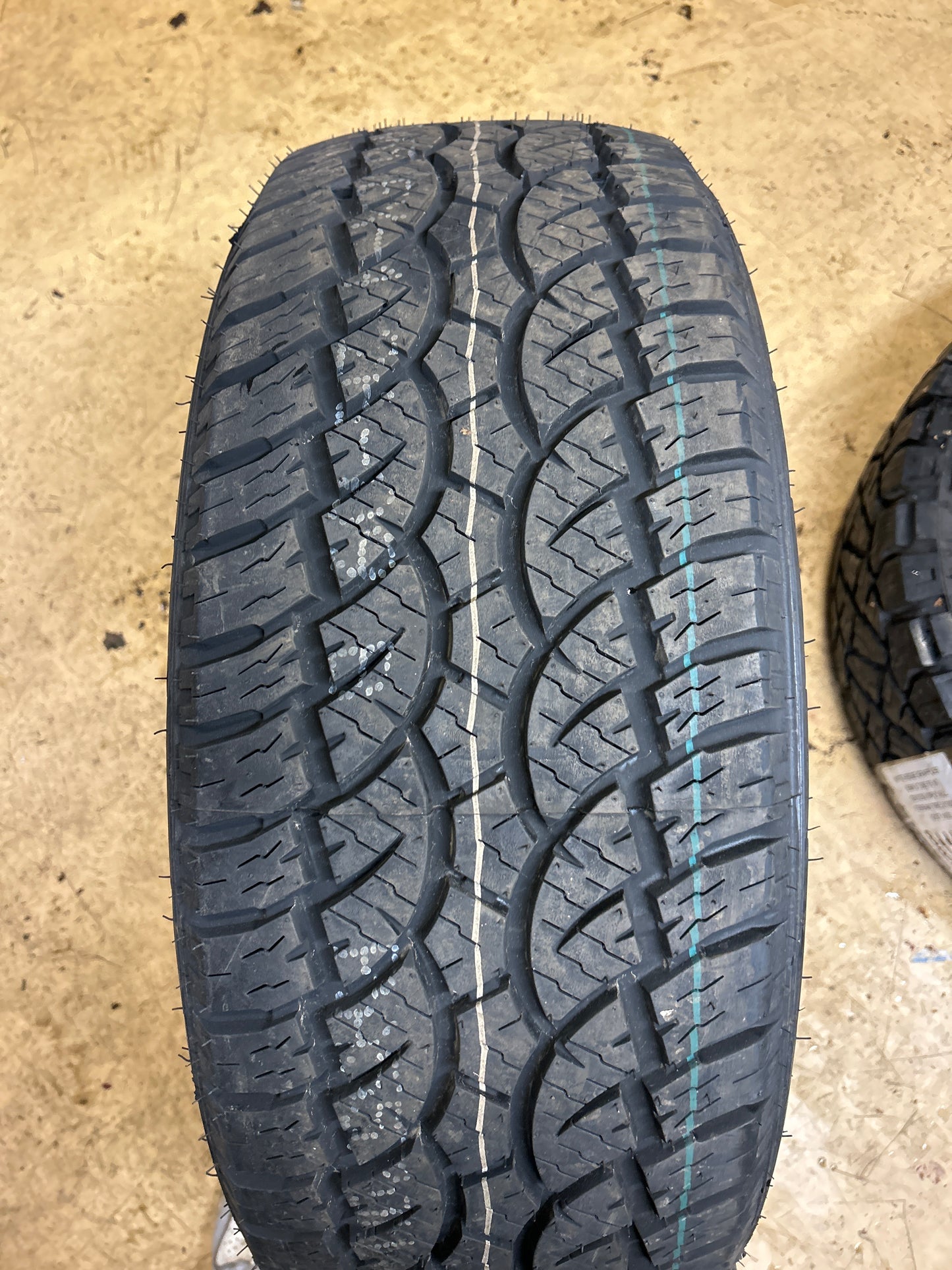 ATTURO  TRAIL BLADE A/T  BSW P 275 55 20 117T ALL TERRAIN TIRE TBATI0066638