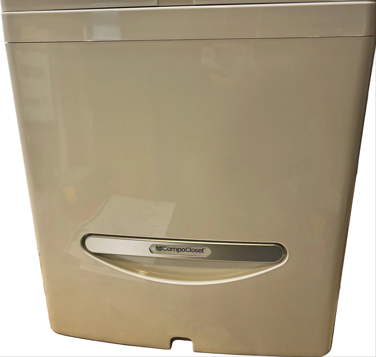 CUDDY COMPOSTING TOILET 3.9 GAL CAPACITY