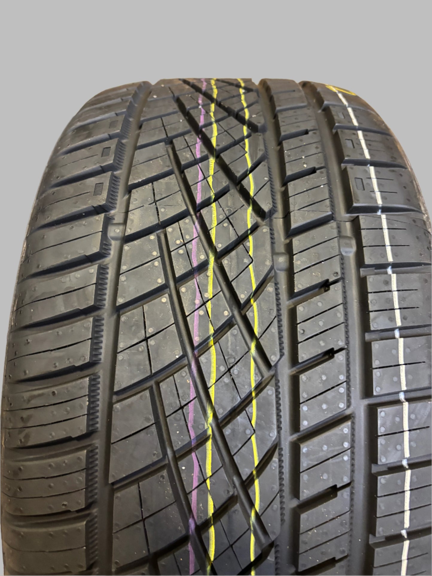 2 CONTINENTAL EXTREMECONTACT DWS06 PLUS  BSW P 255/40ZR17 94W SL UHP ALL SEASON TIRES 15573150000