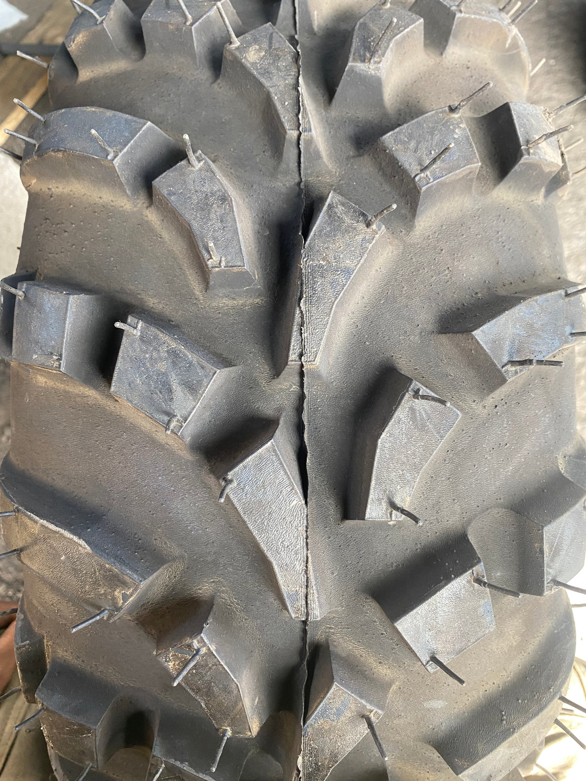 NOS CARLISLE AT489  AT 24 8 11  ATV/UTV TIRE 589332