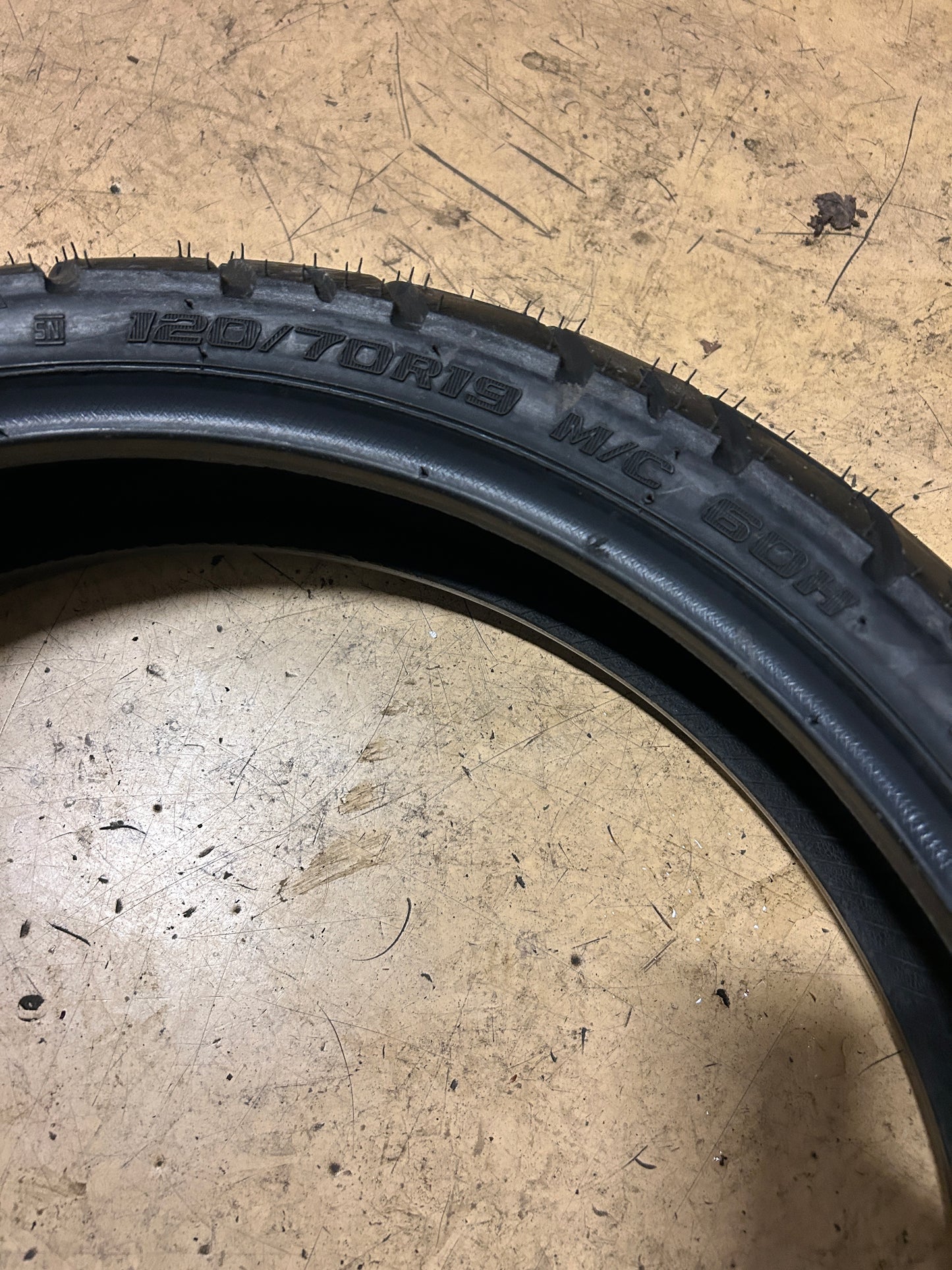 SHINKO E705 BSW 120 70 19 60H FRONT MOTORCYCLE TIRE 1047132