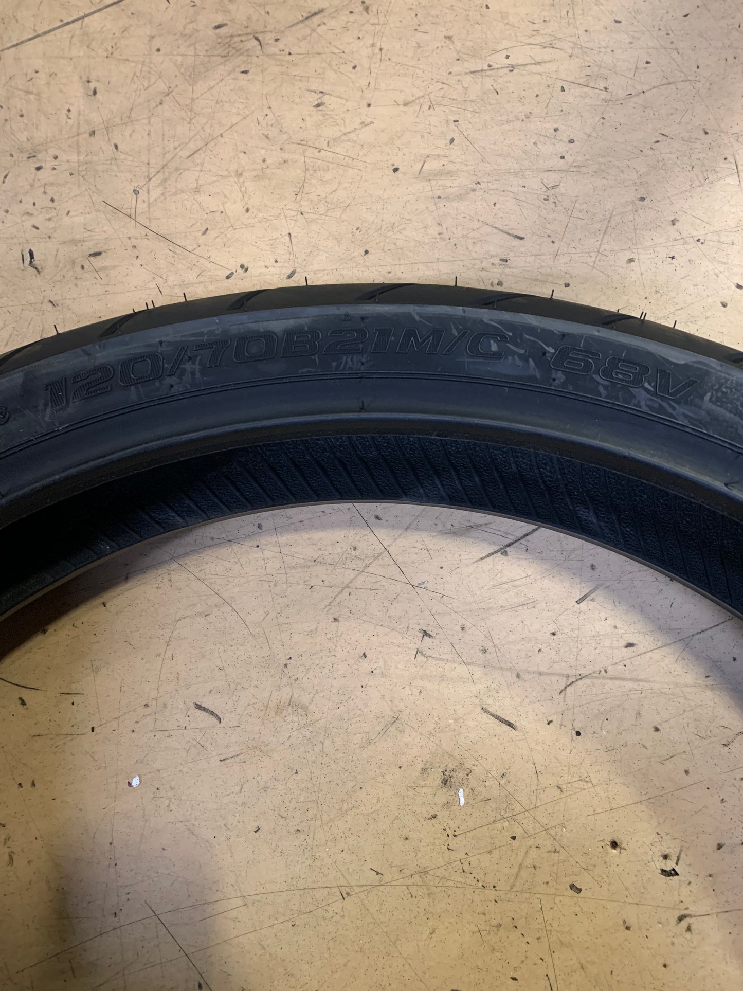 SHINKO LONG HAUL SR999 HD BSW  120 70 21 68V FRONT MOTORCYCLE TIRE 874902